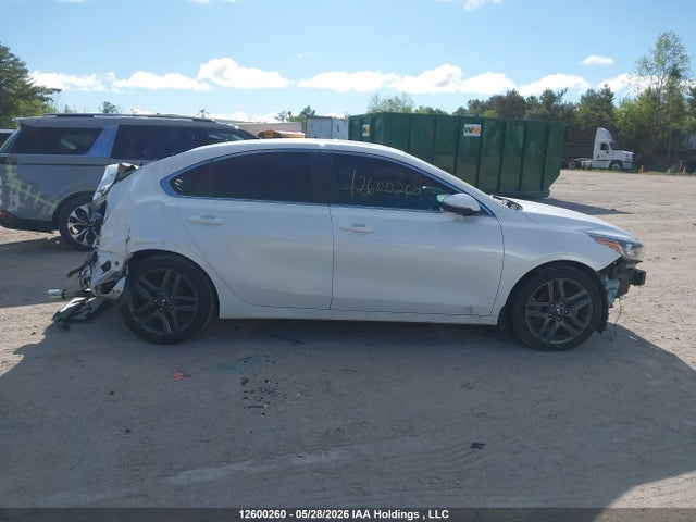 3KPF54AD6ME294294 KIA Forte