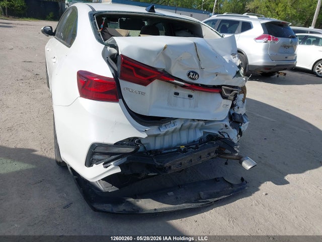3KPF54AD6ME294294 KIA Forte