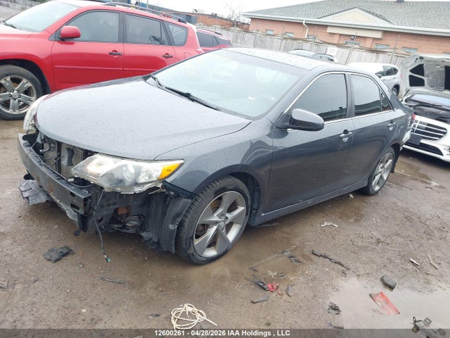 12600261 :رقم المزاد ، 4T1BF1FK6CU049251 vin ، 2012 Toyota Camry Se/le/xle مزاد بيع