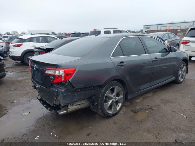 12600261 :رقم المزاد ، 4T1BF1FK6CU049251 vin ، 2012 Toyota Camry Se/le/xle مزاد بيع