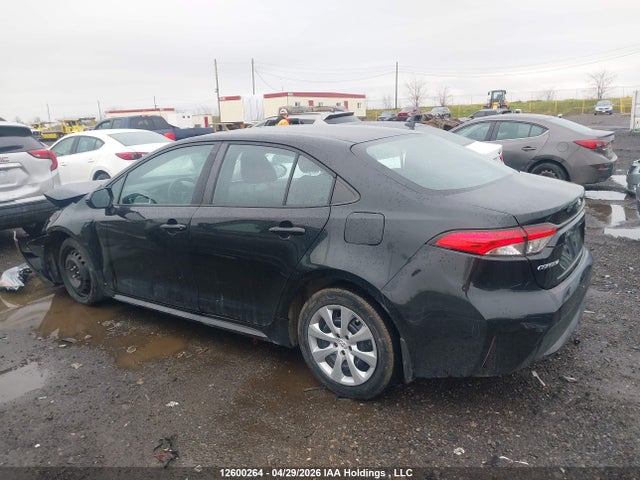 5YFBPMBE6NP338309 Toyota COROLLA LE