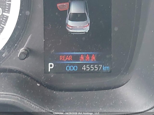 5YFBPMBE6NP338309 Toyota COROLLA LE