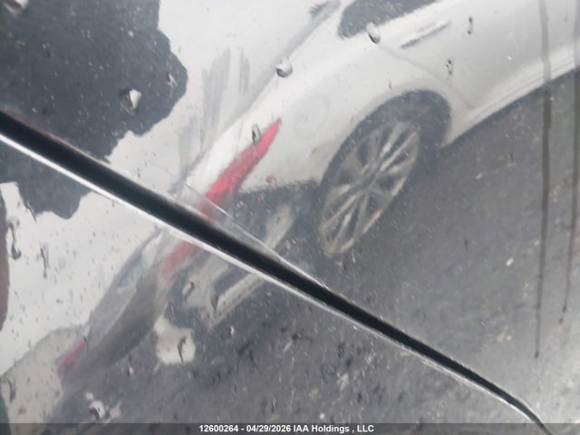 5YFBPMBE6NP338309 Toyota COROLLA LE