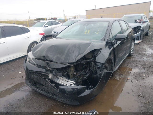 5YFBPMBE6NP338309 Toyota COROLLA LE