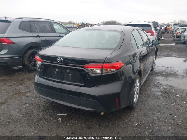 5YFBPMBE6NP338309 Toyota COROLLA LE