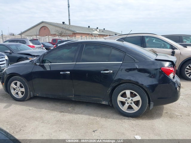 1G1PC5SBXF7119104 Chevrolet Cruze 1lt