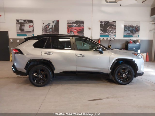 12600276 :رقم المزاد ، 2T3RWRFVXMW114781 vin ، 2021 Toyota Rav4 Hybrid Xle مزاد بيع