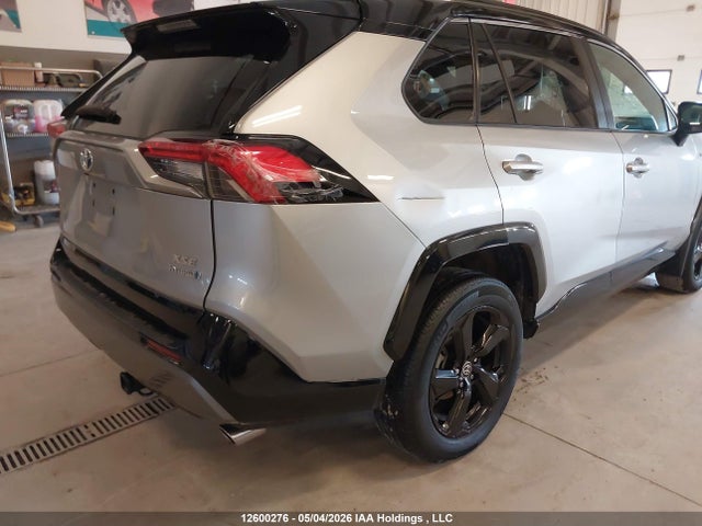 12600276 :رقم المزاد ، 2T3RWRFVXMW114781 vin ، 2021 Toyota Rav4 Hybrid Xle مزاد بيع