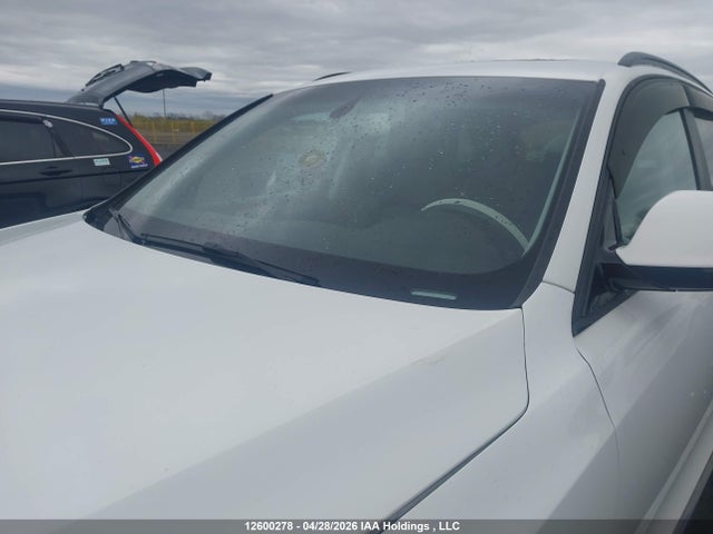WA1C2AFP4HA011696 Audi Q5 PREMIUM