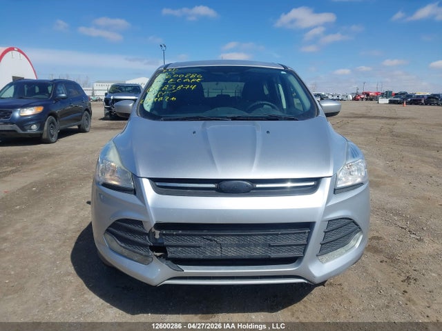 12600286 :رقم المزاد ، 1FMCU9GX7FUC83874 vin ، 2015 Ford Escape Se مزاد بيع