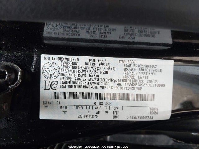 1FADP3K27JL318099 Ford FOCUS SE