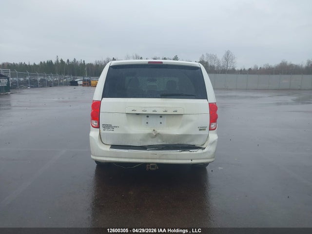 Продажа на аукционе авто 2016 Dodge Grand Caravan Crew, vin: 2C4RDGDG7GR381812, номер лота: 12600305
