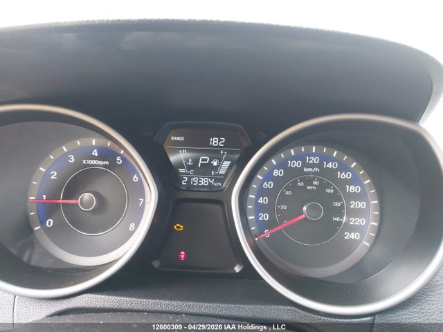 KMHDH4AH4EU069825 Hyundai Elantra Limited