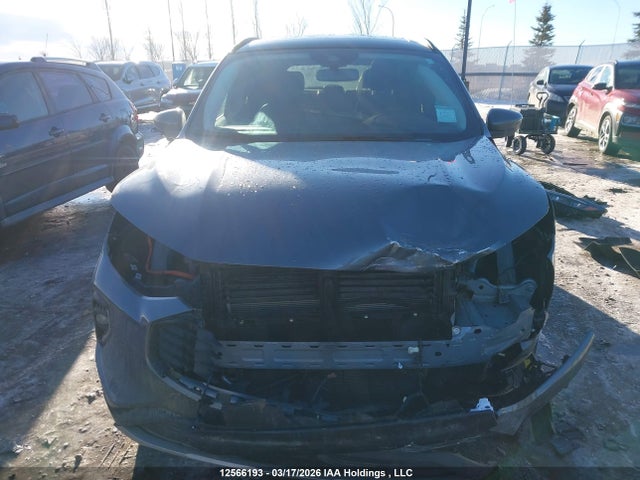 1FMCU9JZ3PUA89208 Ford Escape Platinum
