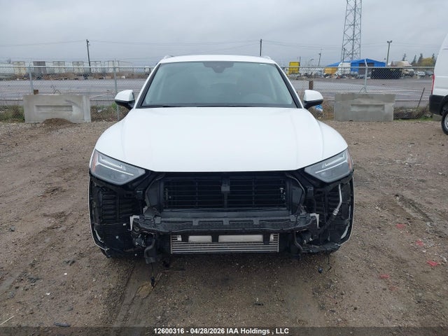 WA1AAAFY9R2063792 Audi Q5 Komfort 45