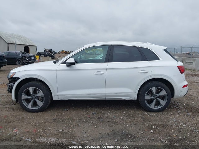 WA1AAAFY9R2063792 Audi Q5 Komfort 45