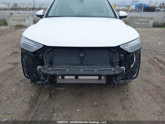 WA1AAAFY9R2063792 Audi Q5 Komfort 45