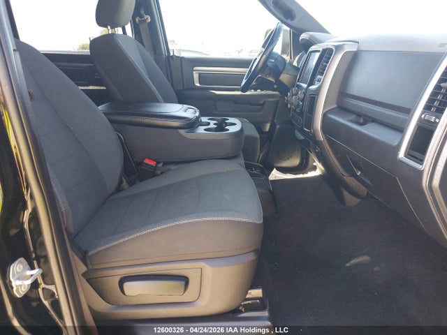 12600326 :رقم المزاد ، 1C6RR7LT8NS164403 vin ، 2022 Ram 1500 Classic Slt مزاد بيع