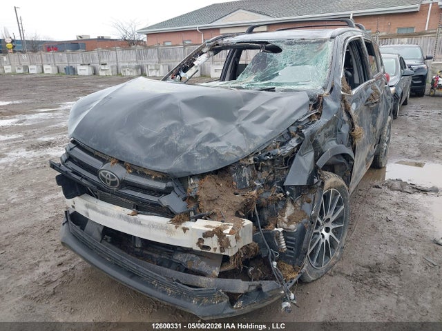 12600331 :رقم المزاد ، 5TDJZRFH4JS552918 vin ، 2018 Toyota Highlander مزاد بيع