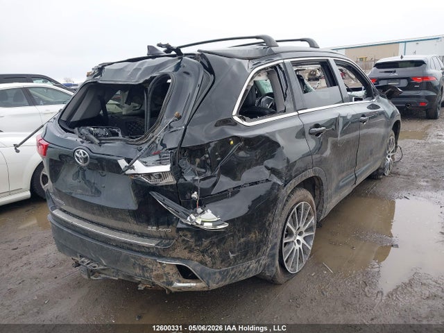 12600331 :رقم المزاد ، 5TDJZRFH4JS552918 vin ، 2018 Toyota Highlander مزاد بيع