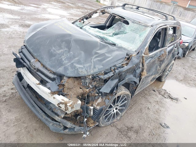 12600331 :رقم المزاد ، 5TDJZRFH4JS552918 vin ، 2018 Toyota Highlander مزاد بيع
