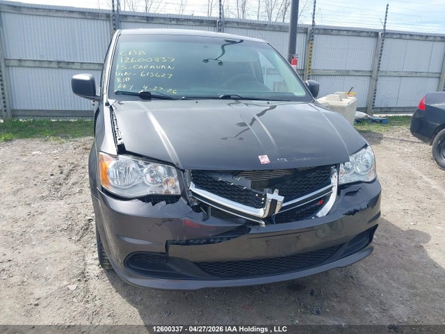 2C4RDGBGXFR613627 Dodge Grand Caravan Se