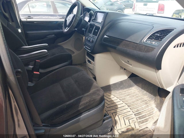 2C4RDGBGXFR613627 Dodge Grand Caravan Se