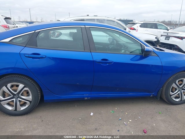 Продажа на аукционе авто 2017 Honda Civic Lx, vin: 2HGFC2F56HH019421, номер лота: 12600340