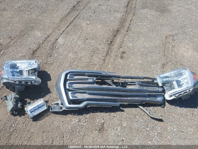 1GTP9EEL2KZ147617 GMC Sierra 1500 At4