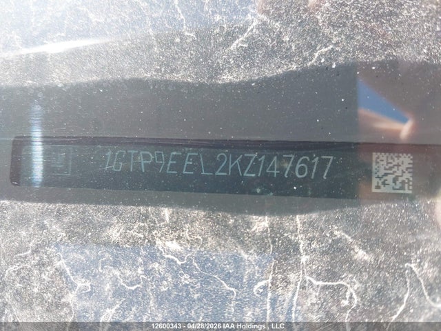 1GTP9EEL2KZ147617 GMC Sierra 1500 At4
