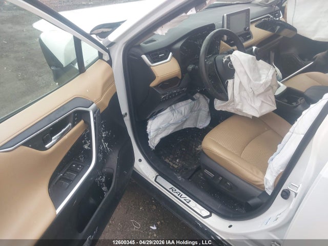 Продаж на аукціоні авто 2021 Toyota Rav4 Hybrid, vin: 2T3DWRFV3MW117838, номер лоту: 12600345