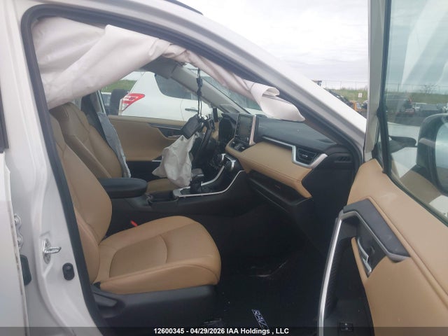 Продаж на аукціоні авто 2021 Toyota Rav4 Hybrid, vin: 2T3DWRFV3MW117838, номер лоту: 12600345