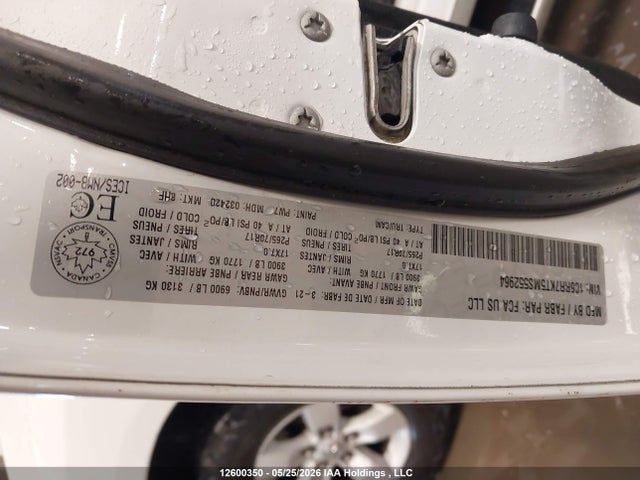 12600350 :رقم المزاد ، 1C6RR7KT5MS552964 vin ، 2021 Ram 1500 Classic Tradesman مزاد بيع