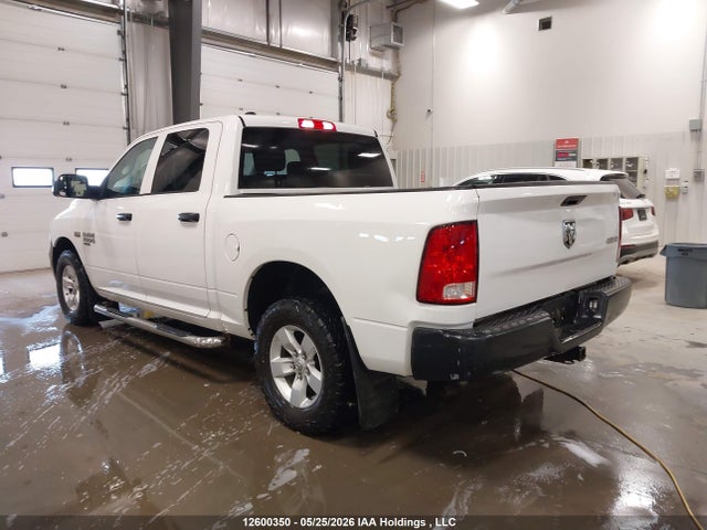 12600350 :رقم المزاد ، 1C6RR7KT5MS552964 vin ، 2021 Ram 1500 Classic Tradesman مزاد بيع