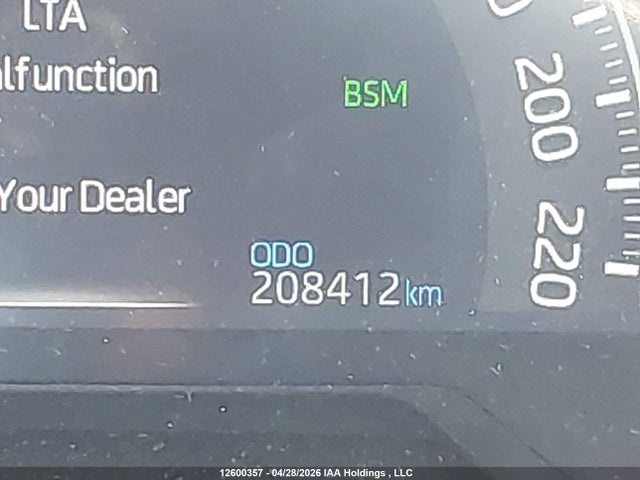 2T3BWRFV2PW166038 Toyota RAV4 LE