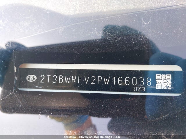 2T3BWRFV2PW166038 Toyota RAV4 LE