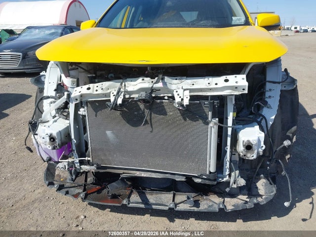 2T3BWRFV2PW166038 Toyota RAV4 LE