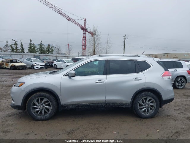 2015 Nissan Rogue მანქანა იყიდება აუქციონზე, vin: 5N1AT2MV4FC863156, აუქციონის ნომერი: 12587965