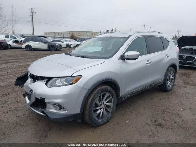 2015 Nissan Rogue მანქანა იყიდება აუქციონზე, vin: 5N1AT2MV4FC863156, აუქციონის ნომერი: 12587965