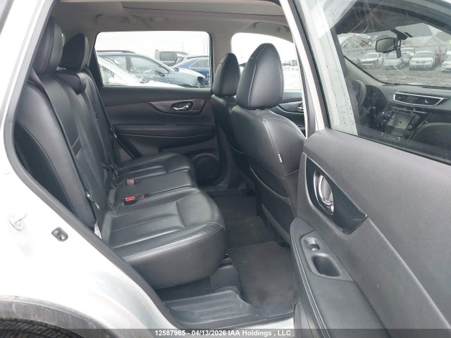 2015 Nissan Rogue მანქანა იყიდება აუქციონზე, vin: 5N1AT2MV4FC863156, აუქციონის ნომერი: 12587965