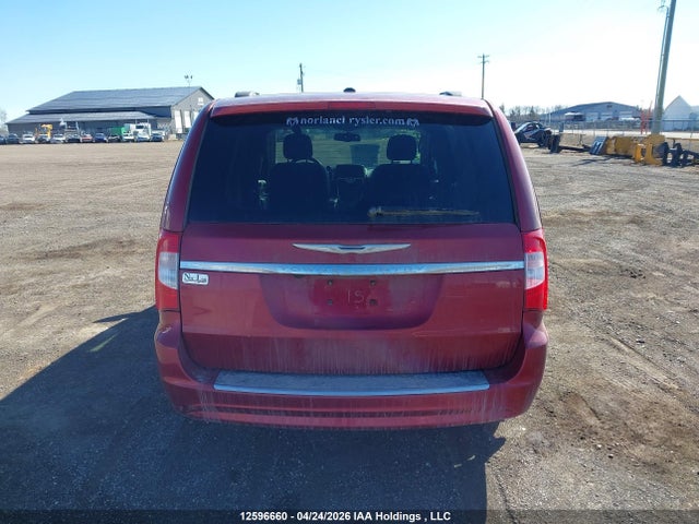 2014 Chrysler Town & Country Touring მანქანა იყიდება აუქციონზე, vin: 2C4RC1CGXER476394, აუქციონის ნომერი: 12596660
