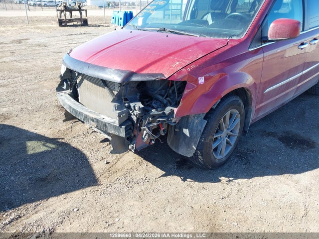 2014 Chrysler Town & Country Touring მანქანა იყიდება აუქციონზე, vin: 2C4RC1CGXER476394, აუქციონის ნომერი: 12596660