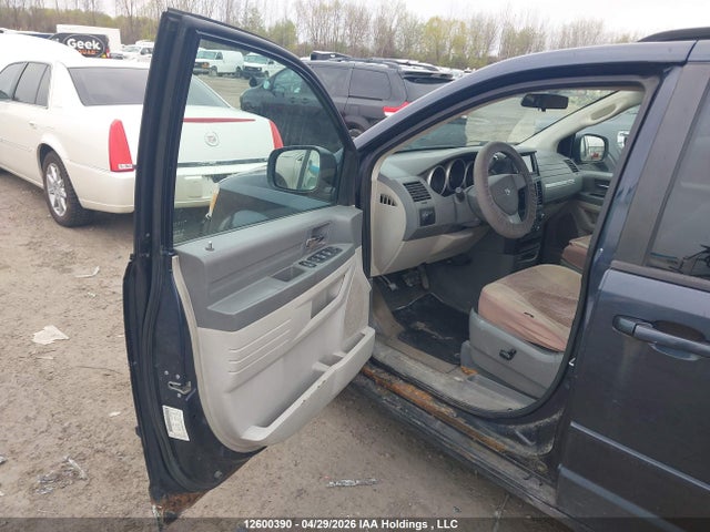 12600390 :رقم المزاد ، 2D8HN44H88R623316 vin ، 2008 Dodge Grand Caravan Se مزاد بيع