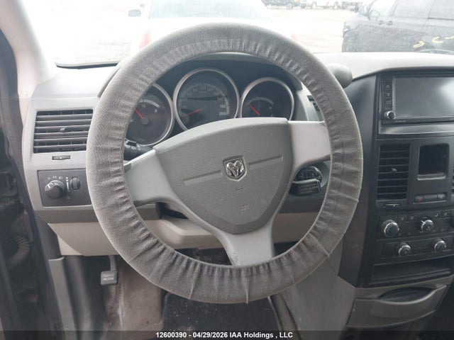 12600390 :رقم المزاد ، 2D8HN44H88R623316 vin ، 2008 Dodge Grand Caravan Se مزاد بيع