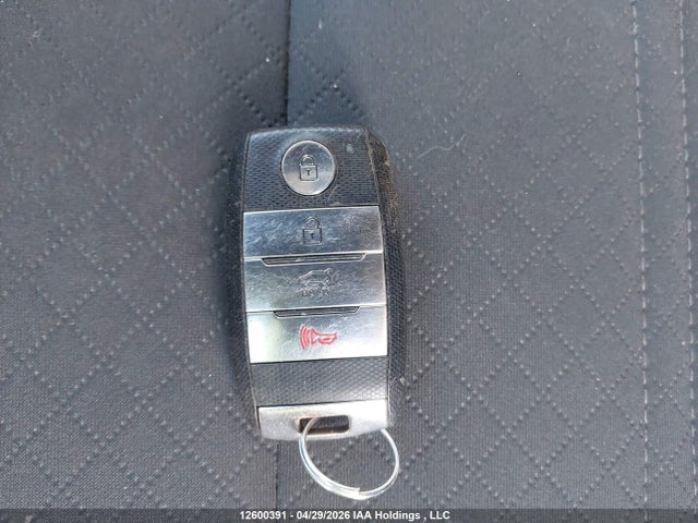 5XYPGDA36KG608662 KIA Sorento 2.4l Lx