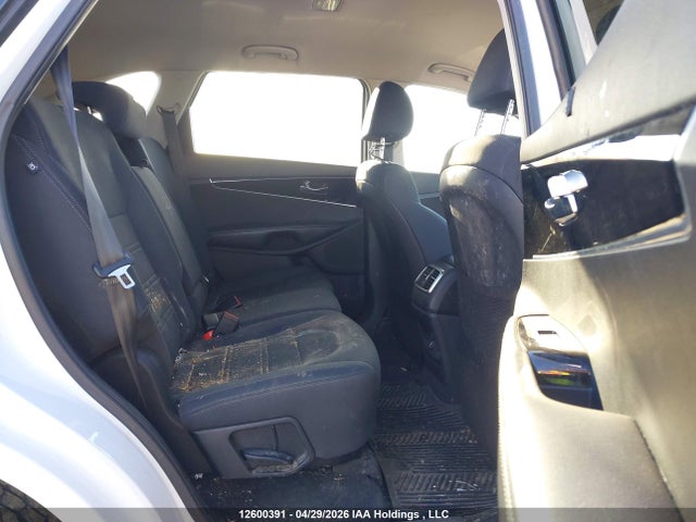 5XYPGDA36KG608662 KIA Sorento 2.4l Lx