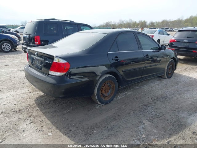 12600400 :رقم المزاد ، 4T1BE32K35U067858 vin ، 2005 Toyota Camry Le/xle/se مزاد بيع