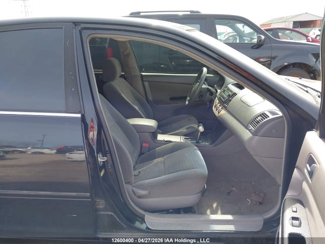 12600400 :رقم المزاد ، 4T1BE32K35U067858 vin ، 2005 Toyota Camry Le/xle/se مزاد بيع