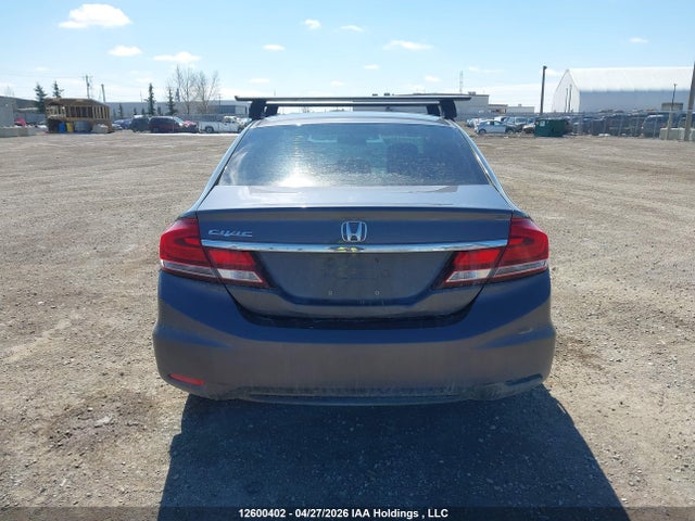 12600402 :رقم المزاد ، 2HGFB2F54FH057469 vin ، 2015 Honda Civic Lx مزاد بيع
