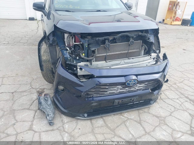 2020 Toyota Rav4 Xle/xse მანქანა იყიდება აუქციონზე, vin: 2T3RWRFVXLW077813, აუქციონის ნომერი: 12600403